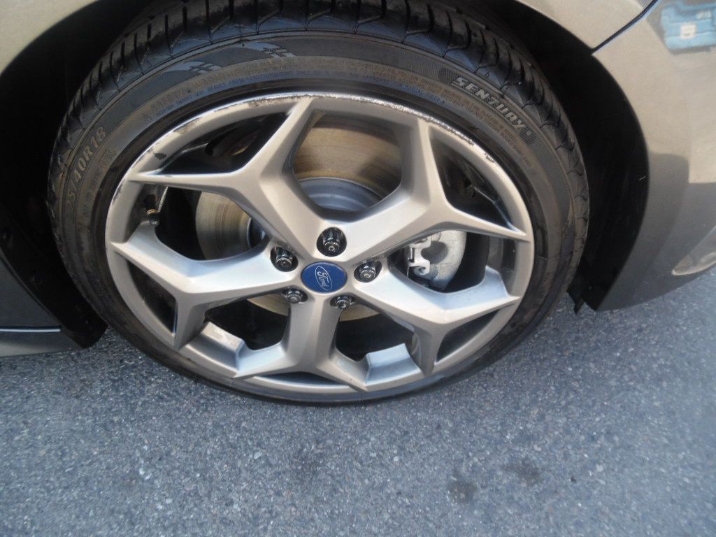 2018 Ford Focus Image 18
