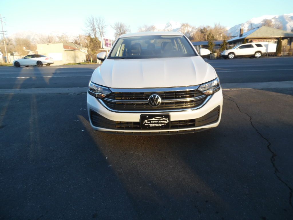 2022 Volkswagen Jetta Image 3