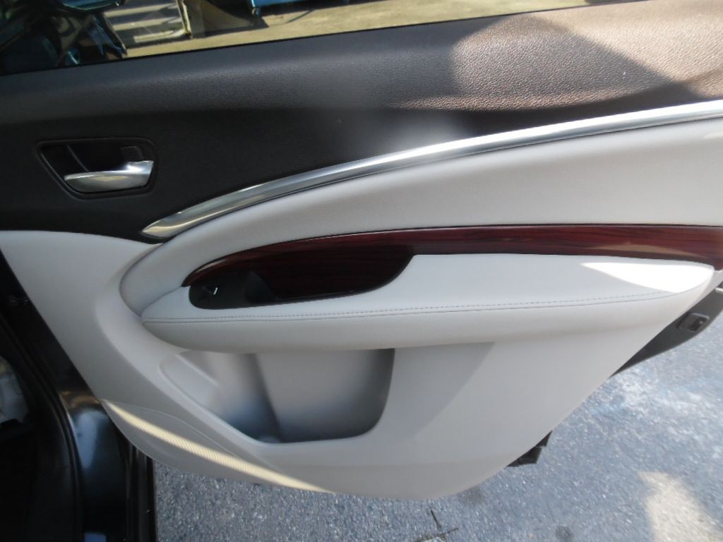 2016 Acura MDX Image 15