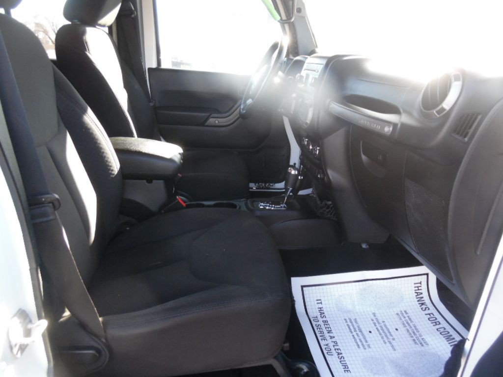2014 Jeep Wrangler Unlimited Image 12