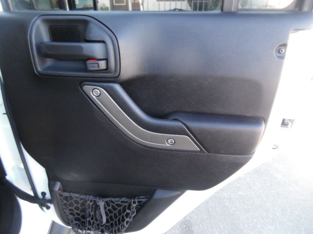 2014 Jeep Wrangler Unlimited Image 15