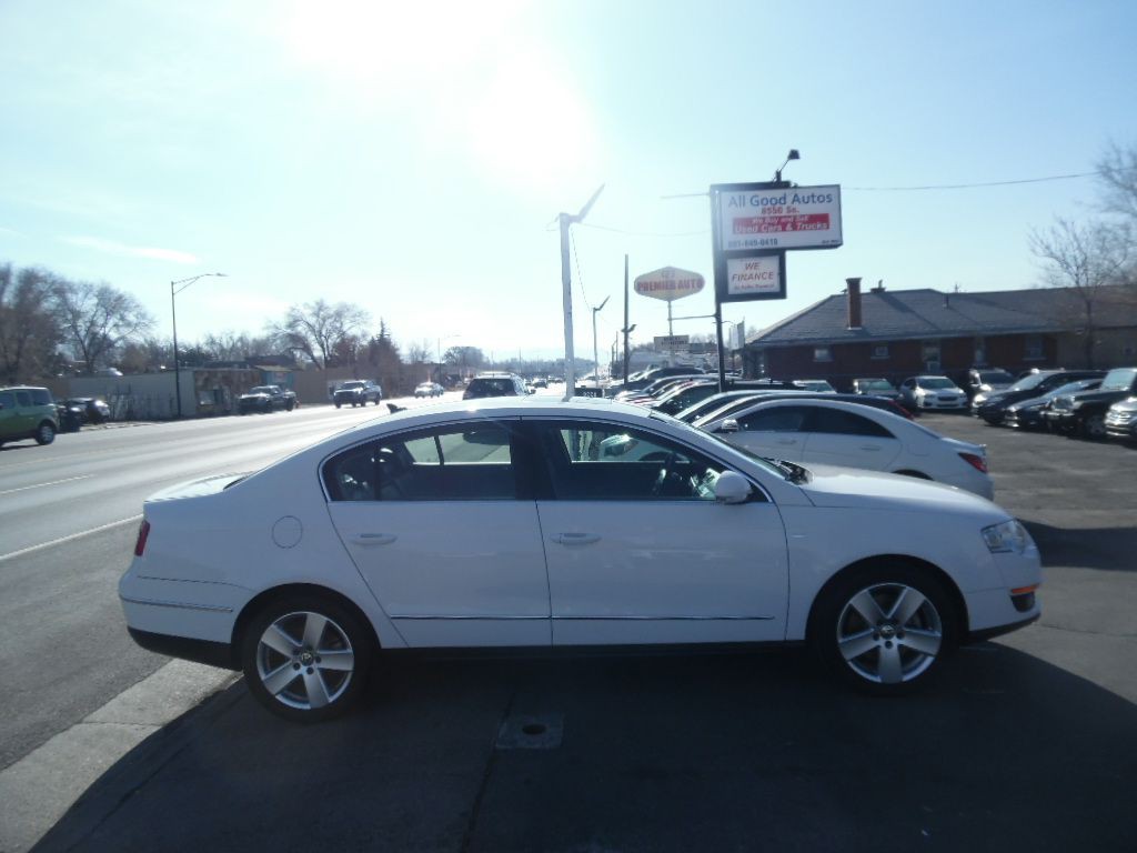 2007 Volkswagen Passat Image 1