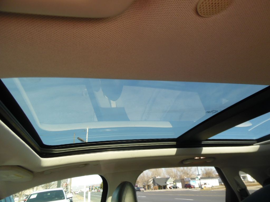 2016 Ford Edge Image 19