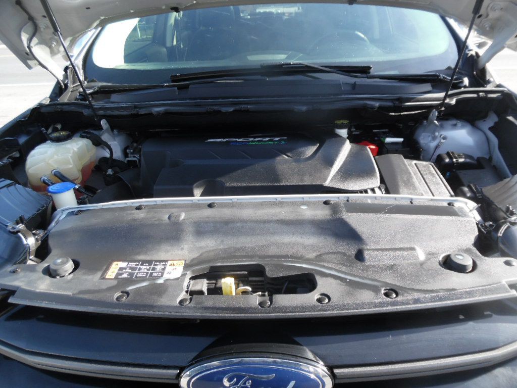 2016 Ford Edge Image 21