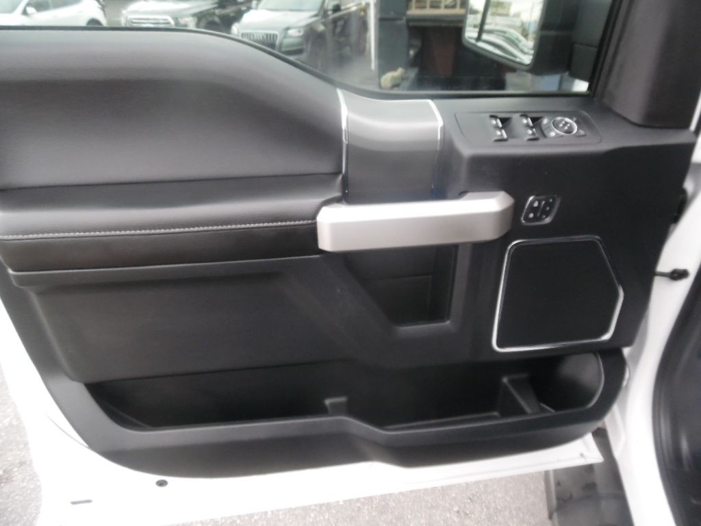 2015 Ford F-150 Image 8