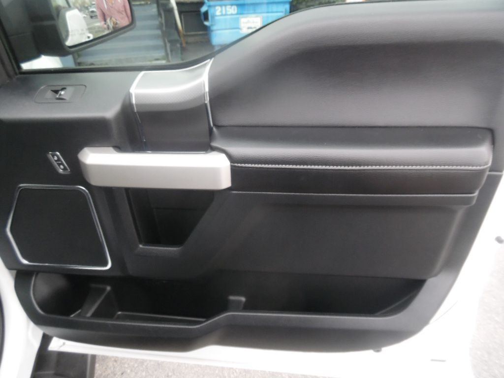 2015 Ford F-150 Image 12