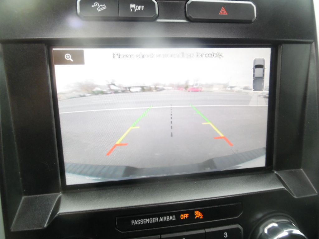 2015 Ford F-150 Image 17