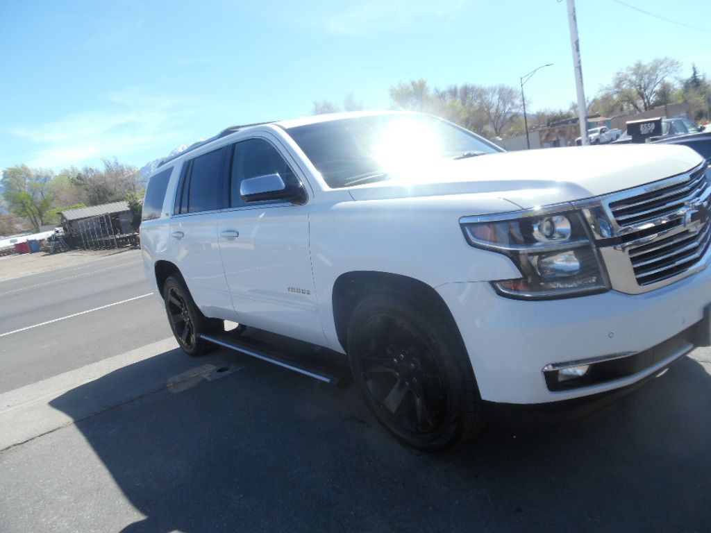 2016 Chevrolet Tahoe Image 4