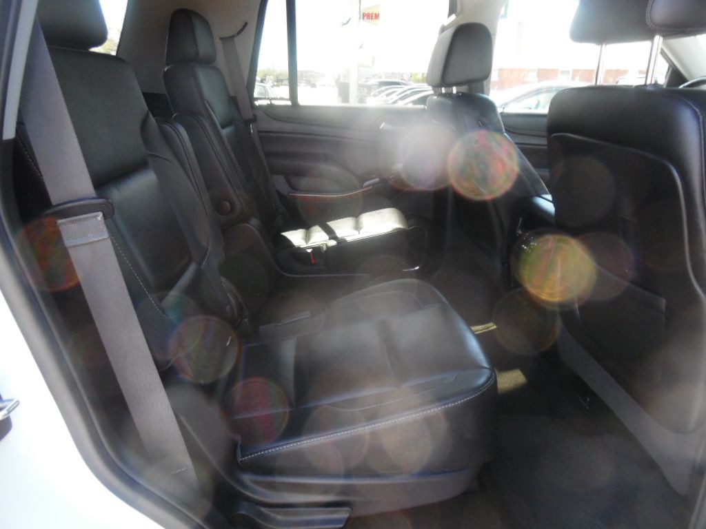 2016 Chevrolet Tahoe Image 14