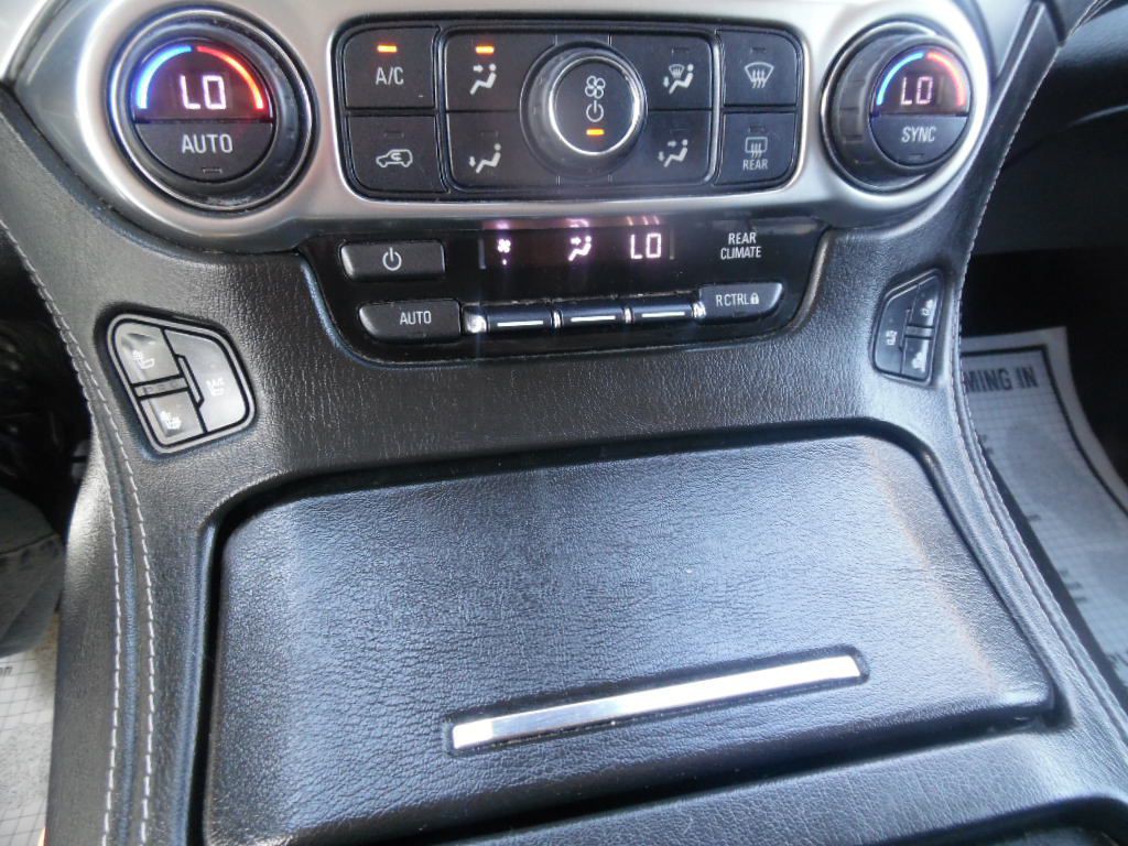 2016 Chevrolet Tahoe Image 19