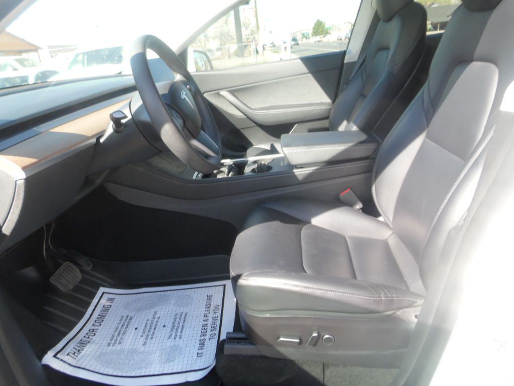 2021 Tesla Model Y Image 7
