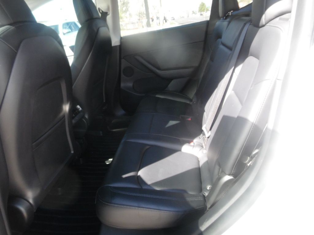 2021 Tesla Model Y Image 9