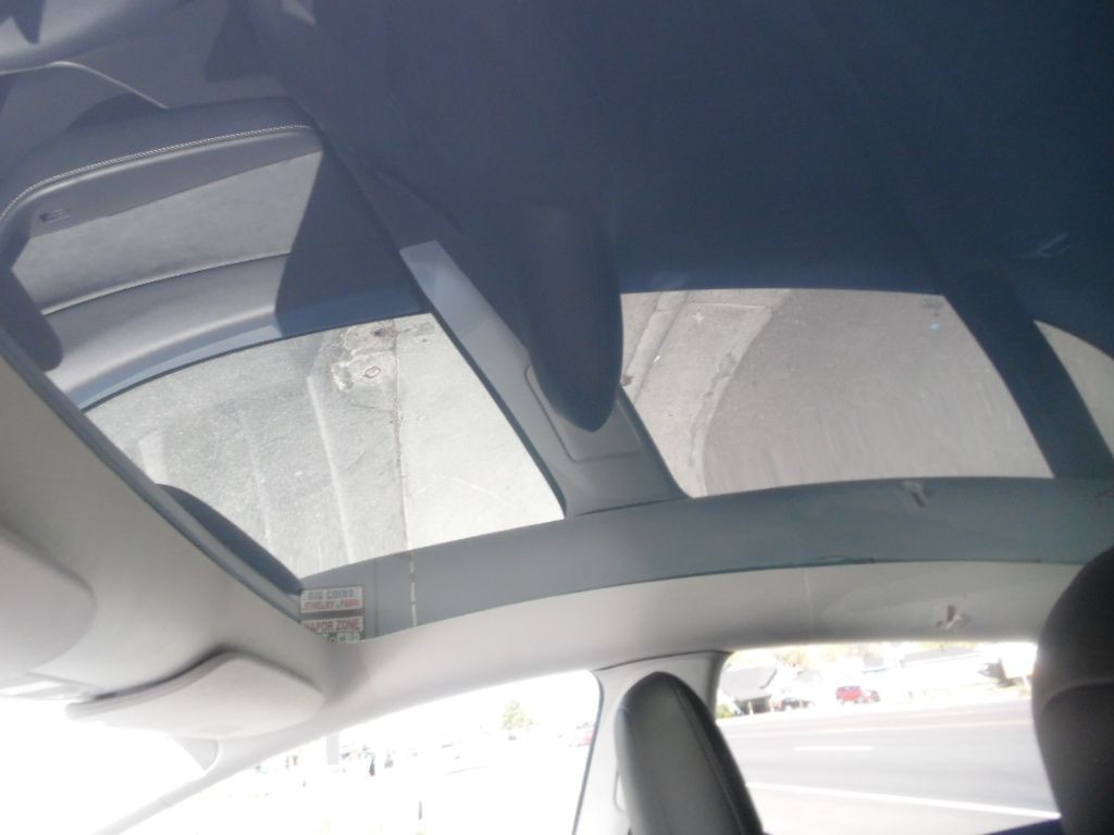 2021 Tesla Model Y Image 20