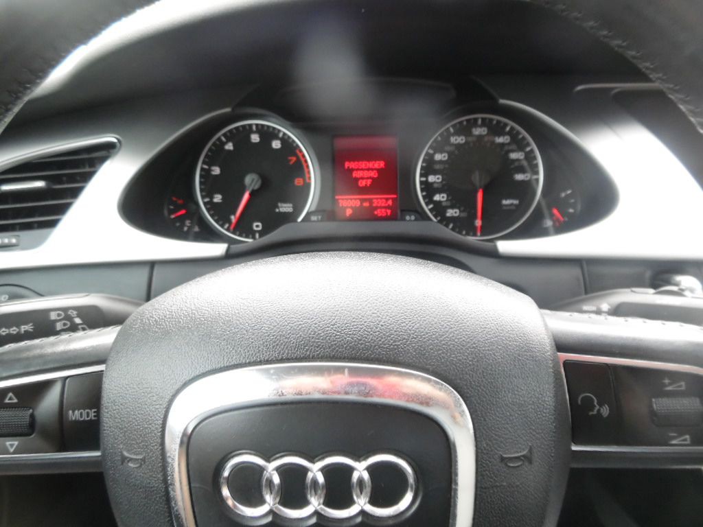 2012 Audi A4 Image 16