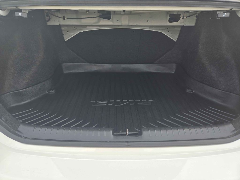2014 Honda Civic Image 11