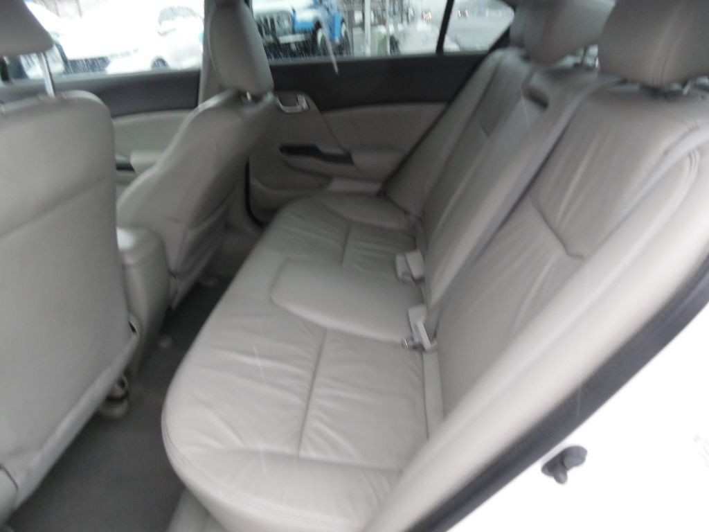 2012 Honda Civic Image 9