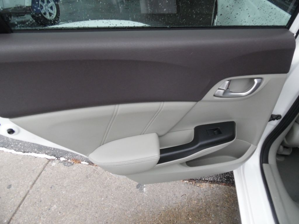 2012 Honda Civic Image 10