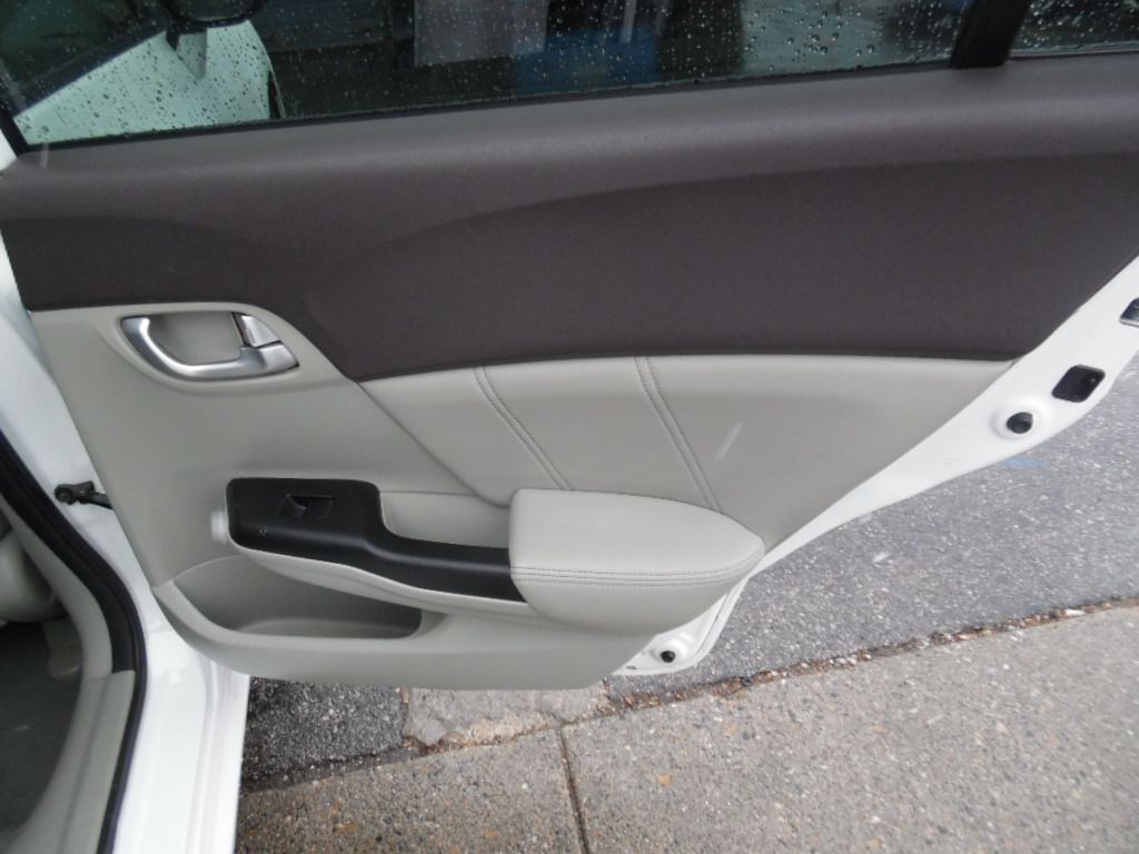 2012 Honda Civic Image 15