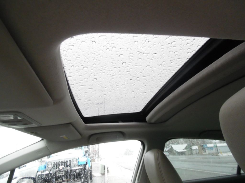 2012 Honda Civic Image 20