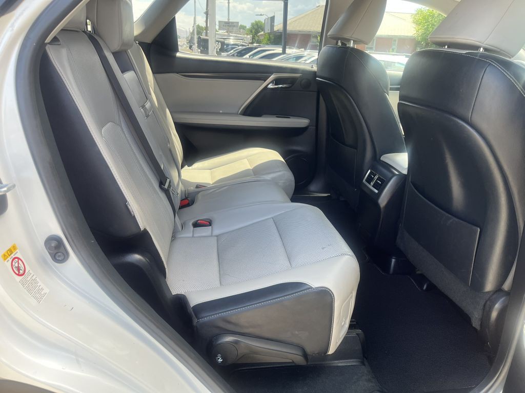 2018 Lexus RX Image 13