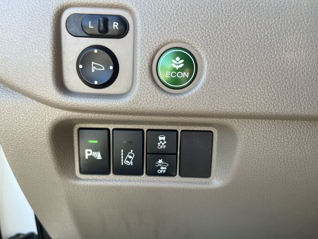 2016 Honda Pilot Image 22