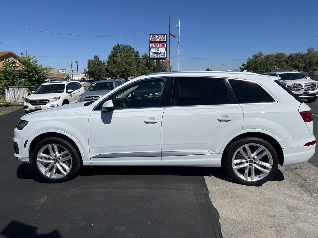 2017 Audi Q7 Image 2
