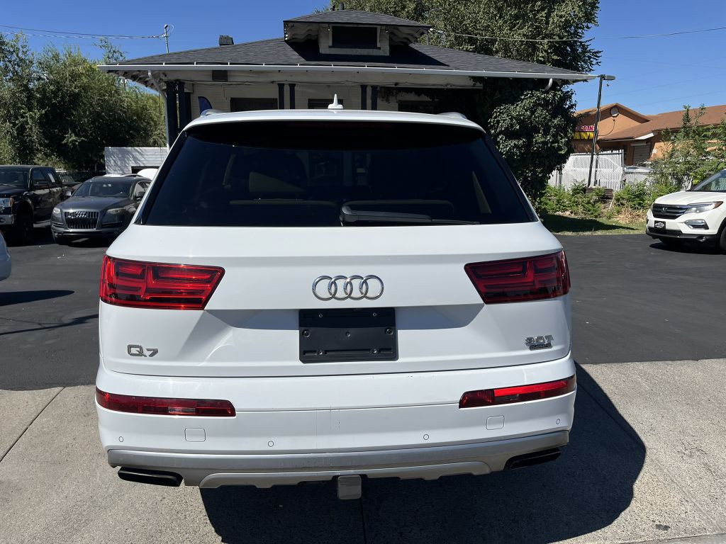 2017 Audi Q7 Image 6