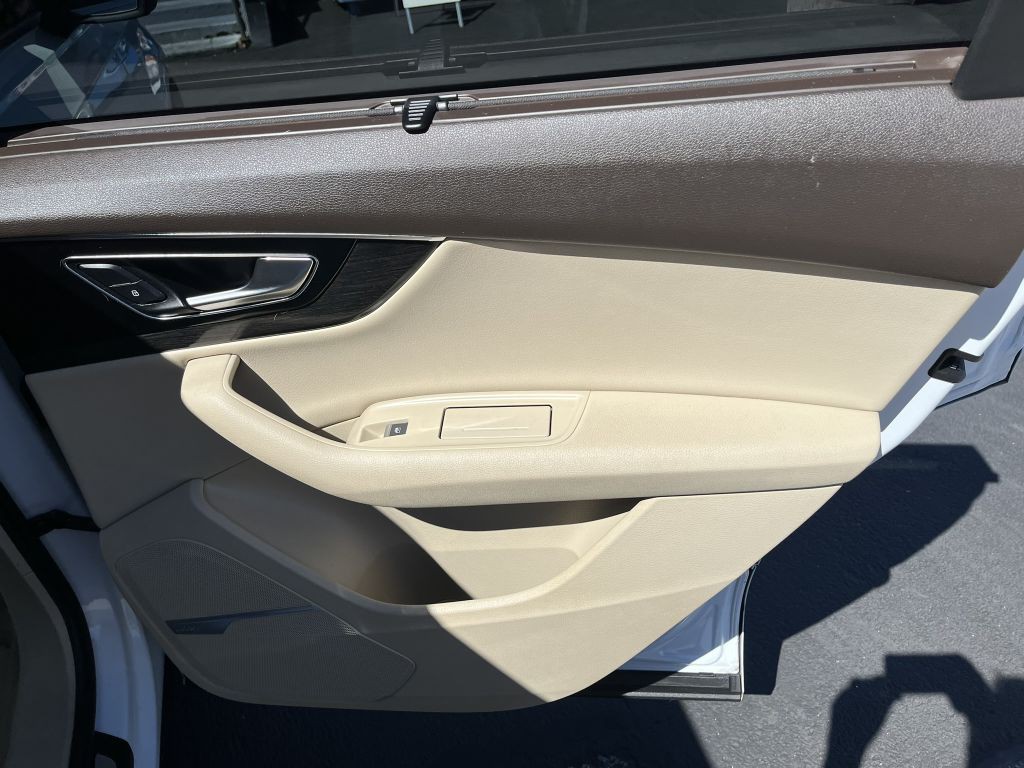 2017 Audi Q7 Image 15