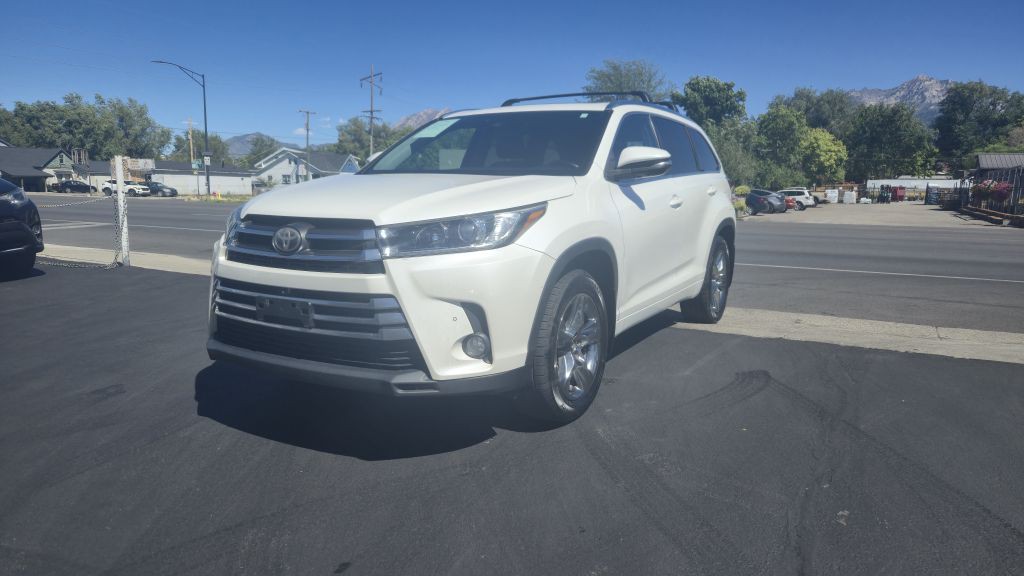 2017 Toyota Highlander Image 5