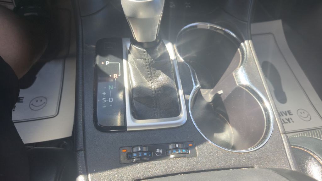 2017 Toyota Highlander Image 21