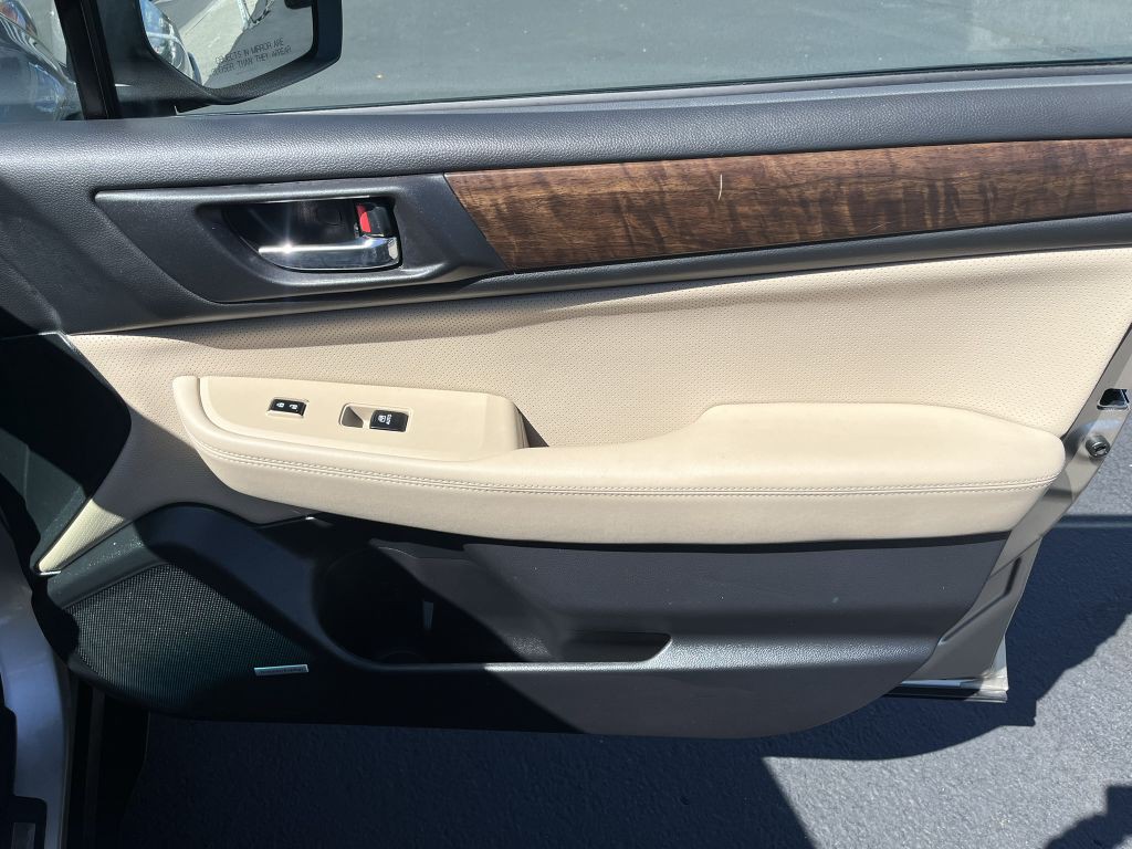 2016 Subaru Outback Image 13