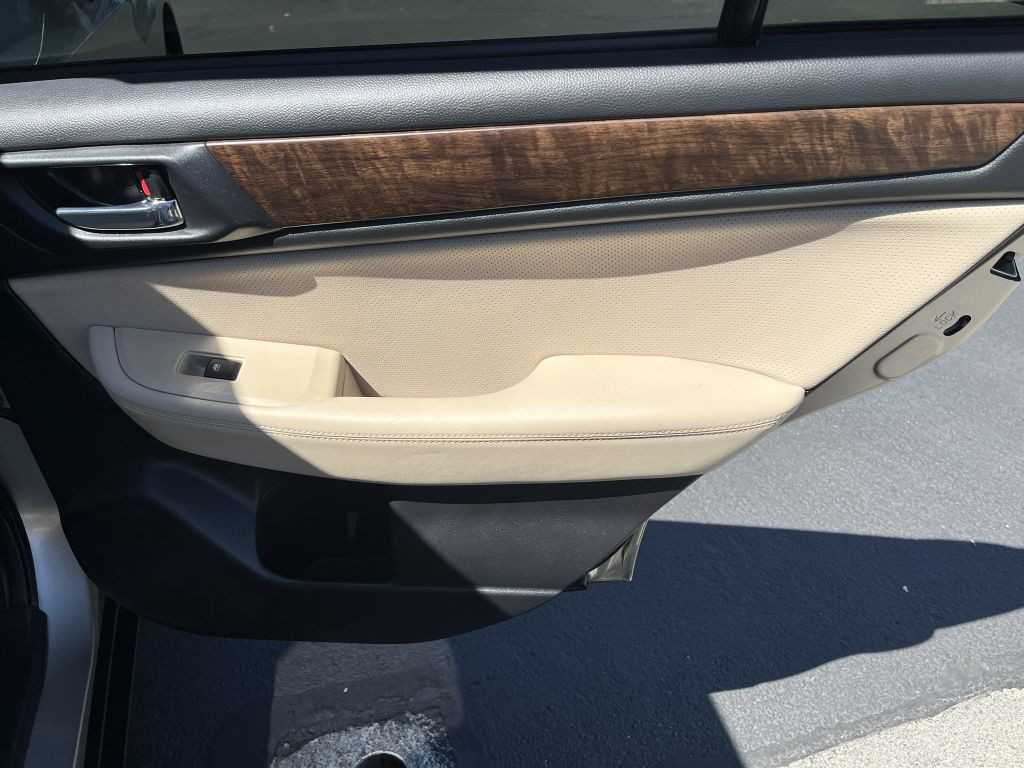2016 Subaru Outback Image 15