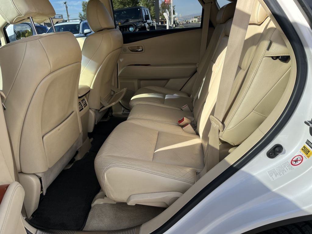 2010 Lexus RX Image 9