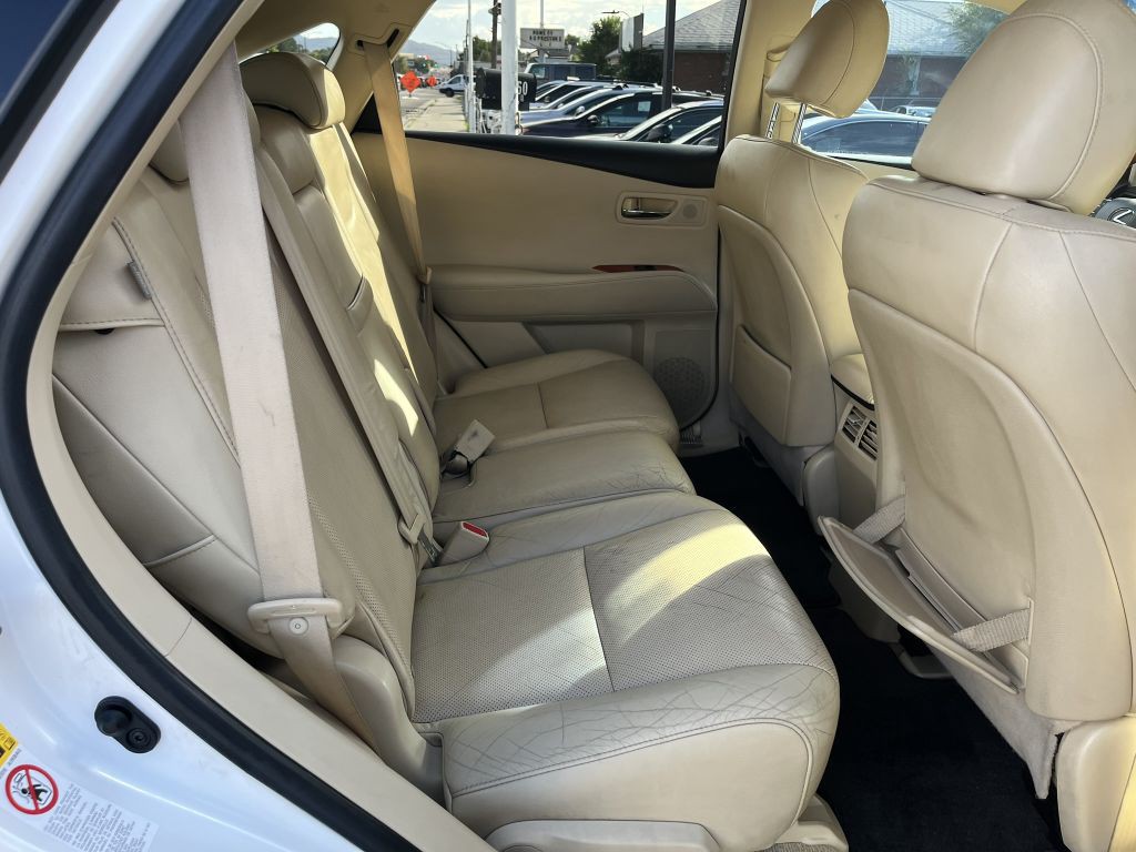 2010 Lexus RX Image 14