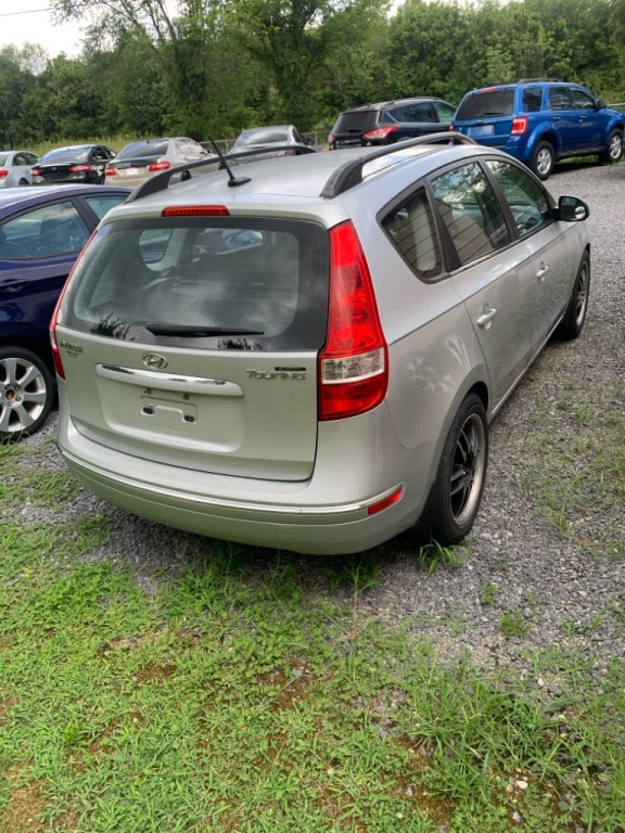 2010 Hyundai Elantra Image 5