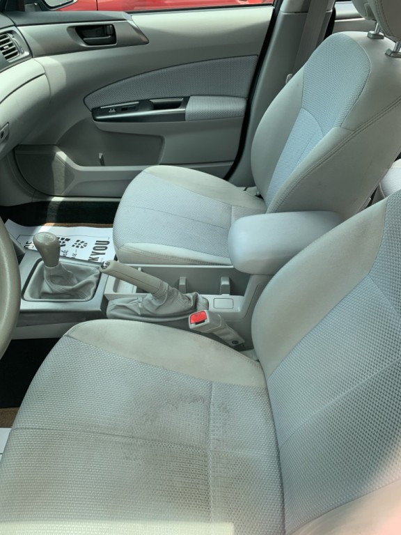 2011 Subaru Forester Image 5