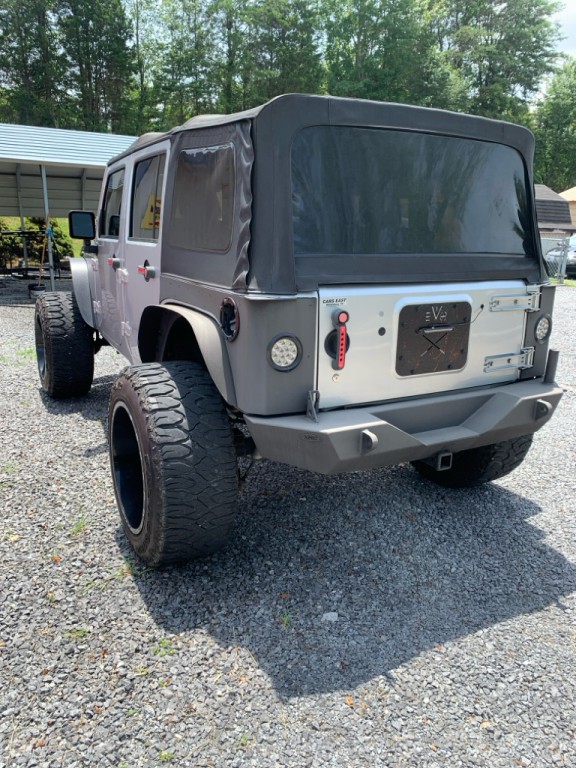 2012 Jeep Wrangler Unlimited Image 8