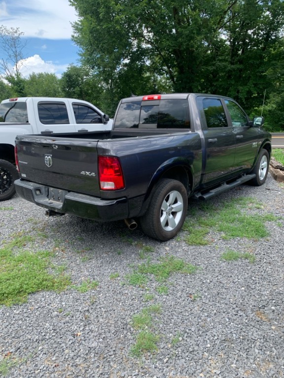 2015 RAM 1500 Image 8