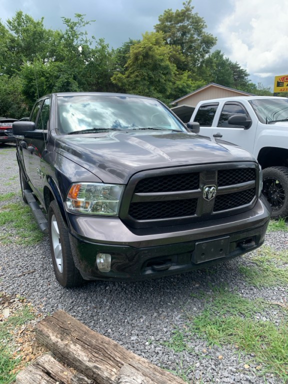 2015 RAM 1500 Image 9