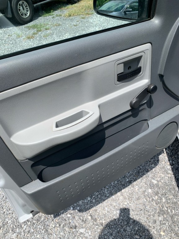 2006 Dodge Dakota Image 6