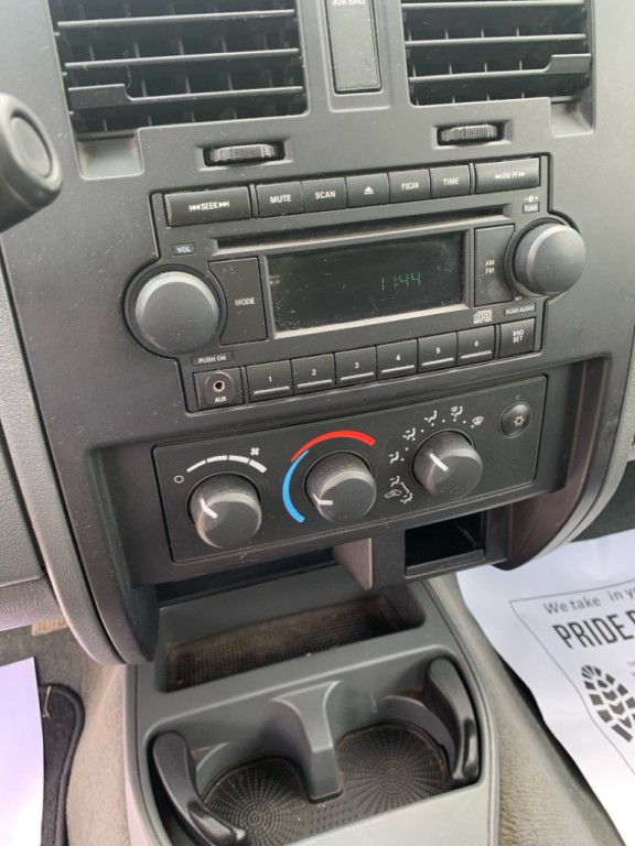 2006 Dodge Dakota Image 11