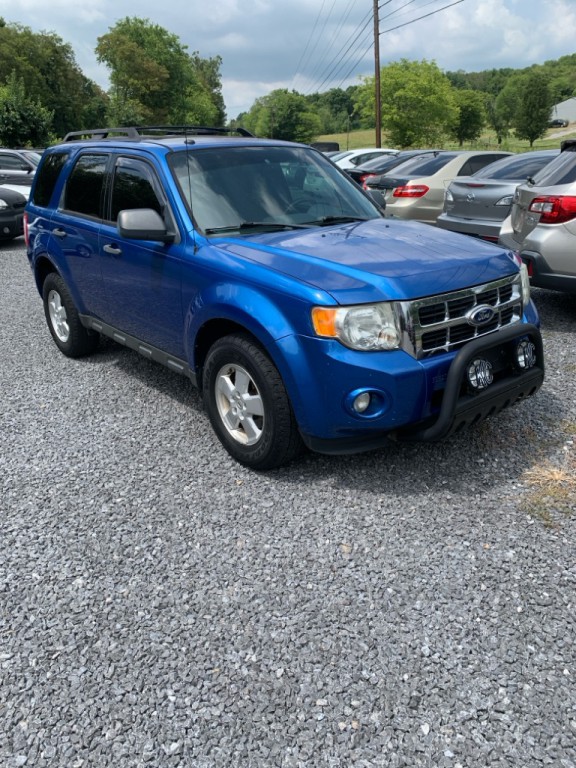 2011 Ford Escape Image 1