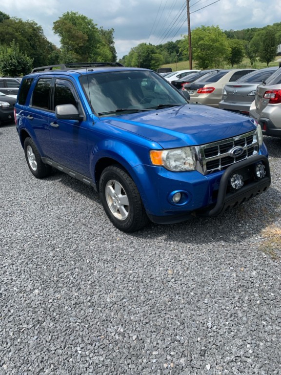 2011 Ford Escape Image 2