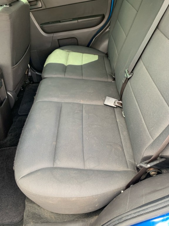 2011 Ford Escape Image 9