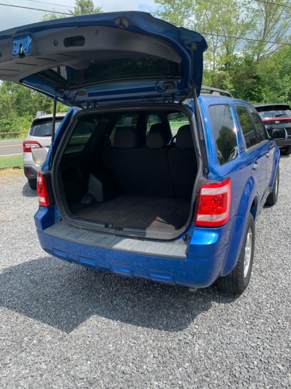 2011 Ford Escape Image 16