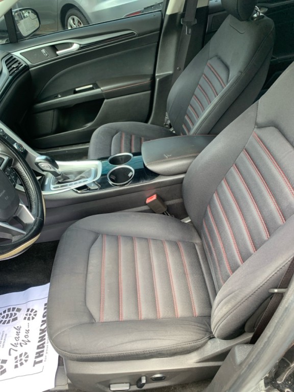 2013 Ford Fusion Image 5