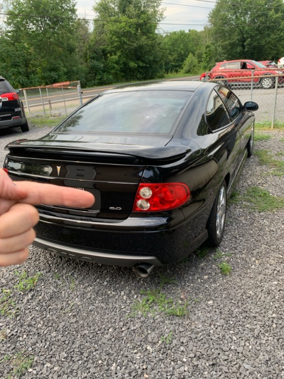 2005 Pontiac GTO Image 8