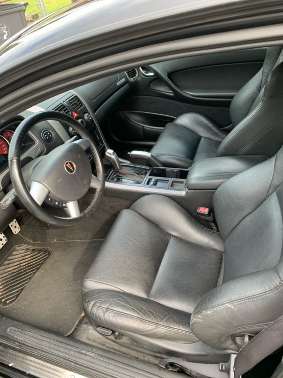 2005 Pontiac GTO Image 10