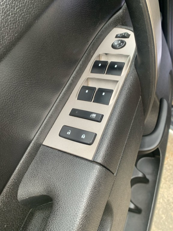 2010 Chevrolet Silverado 1500 Image 6