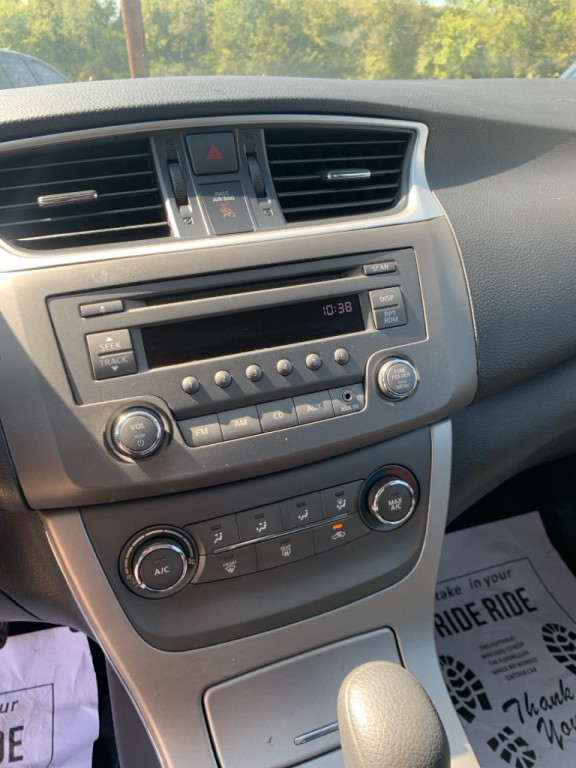2014 Nissan Sentra Image 12